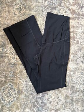 Black High-Waist Leggings with Side Pocket - Women